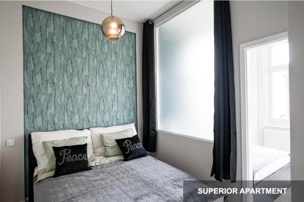 Bpr Agathe Elegant Suite With Parliament View บูดาเปสต์ ภายนอก รูปภาพ